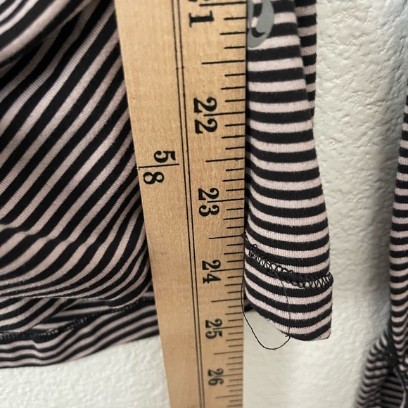 Lululemon Women's Medium The Sunset Salutation Long Sleeve Wrap Top Black Gray - Picture 8 of 10